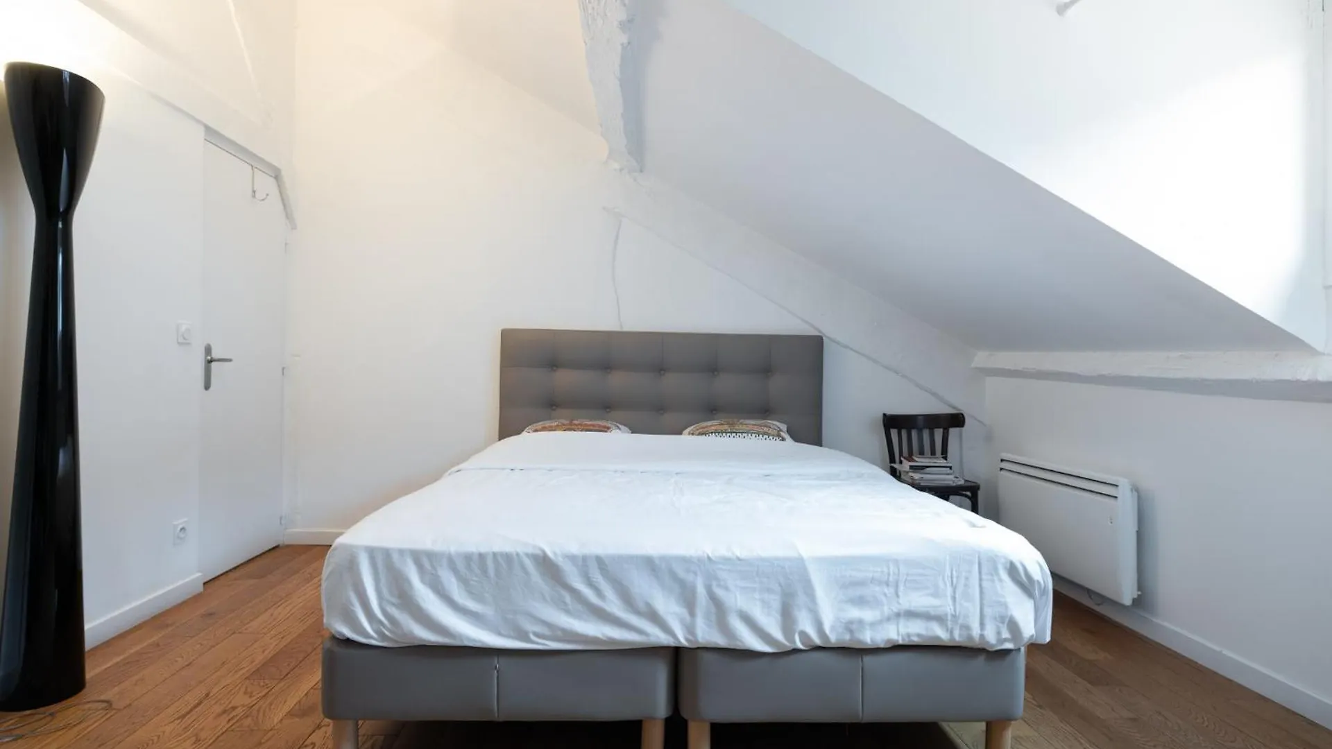 Du Cirque Apartment